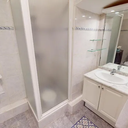 **2p Calme Climatise, Terrasse, Centre Menton, Proche Plages Et Commerces** - Fr-1-196-356 Menton