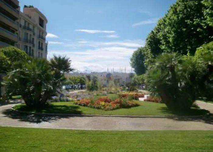 **2p Calme Climatise, Terrasse, Centre Menton, Proche Plages Et Commerces** - Fr-1-196-356 Apartamento *