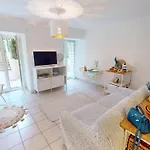 شقة **2p Calme Climatise, Terrasse, Centre Menton, Proche Plages Et Commerces** - Fr-1-196-356 مينتون