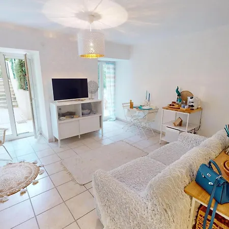 公寓 **2p Calme Climatise, Terrasse, Centre Menton, Proche Plages Et Commerces** - Fr-1-196-356 芒通