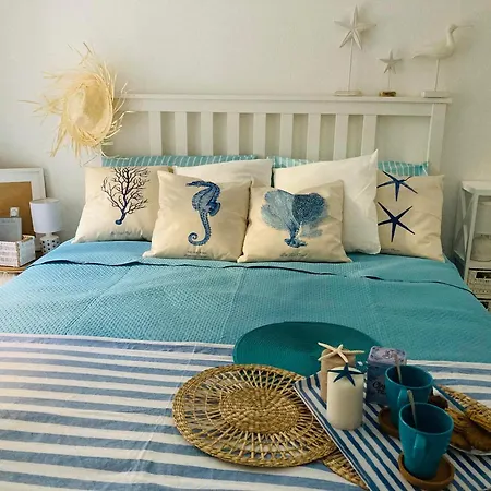 **2p Calme Climatise, Terrasse, Centre Menton, Proche Plages Et Commerces** *